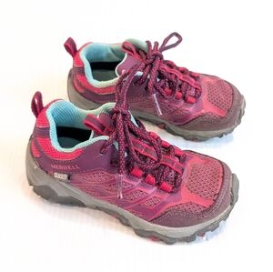 MERRELL Moab Low Pink Waterproof Hiking Shoes Sneakers Size 10.5 Girls